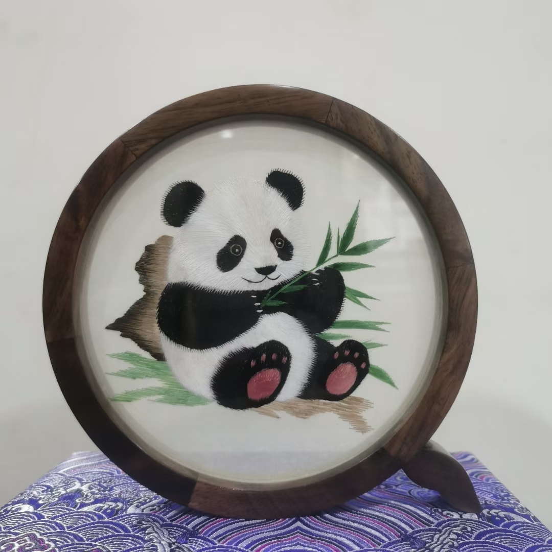 蜀绣新品刺绣双面绣小摆件手工艺品元宝熊猫摆件